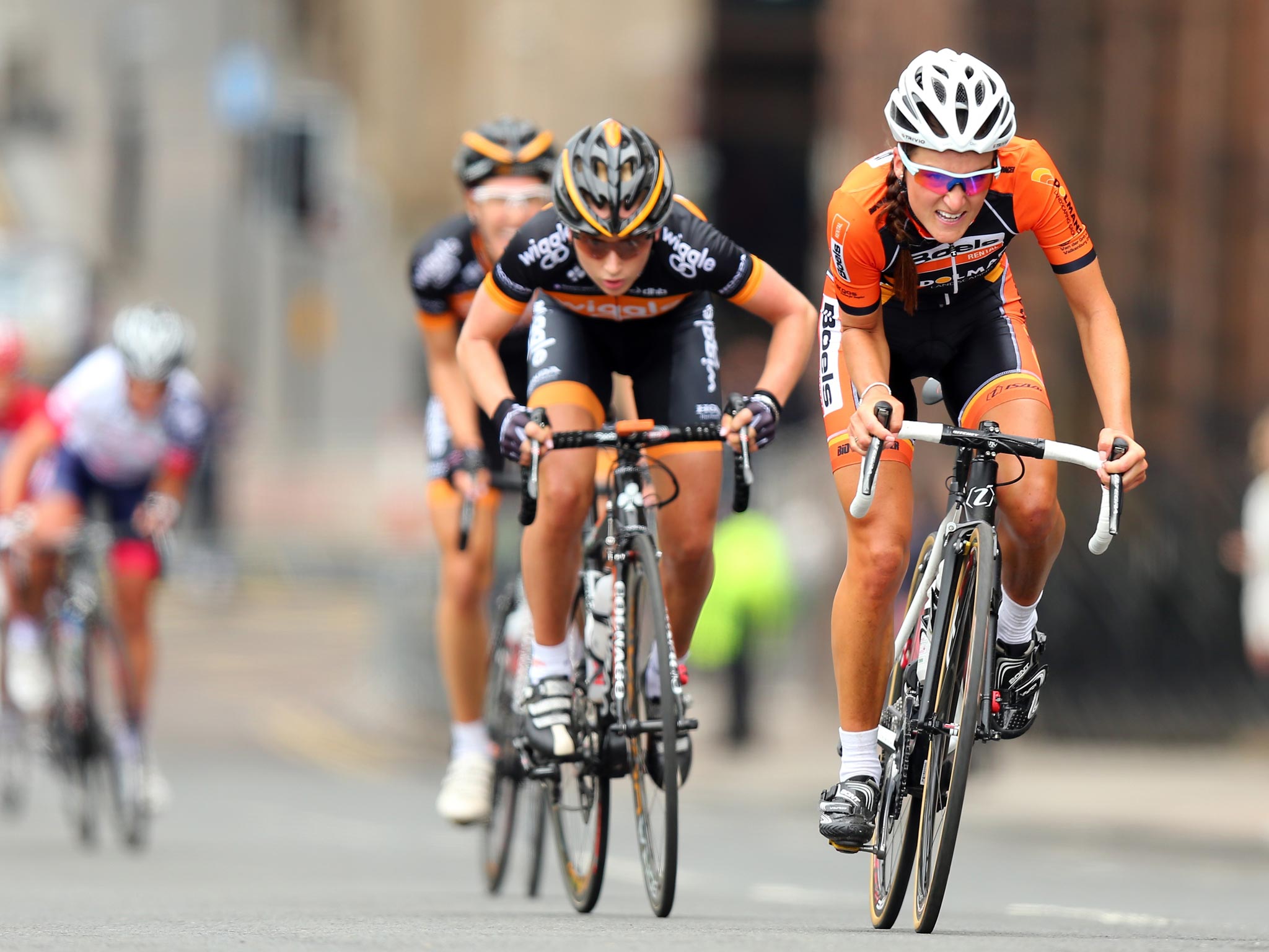 Laura Trott (left) was taken to hospital after falling in a crash