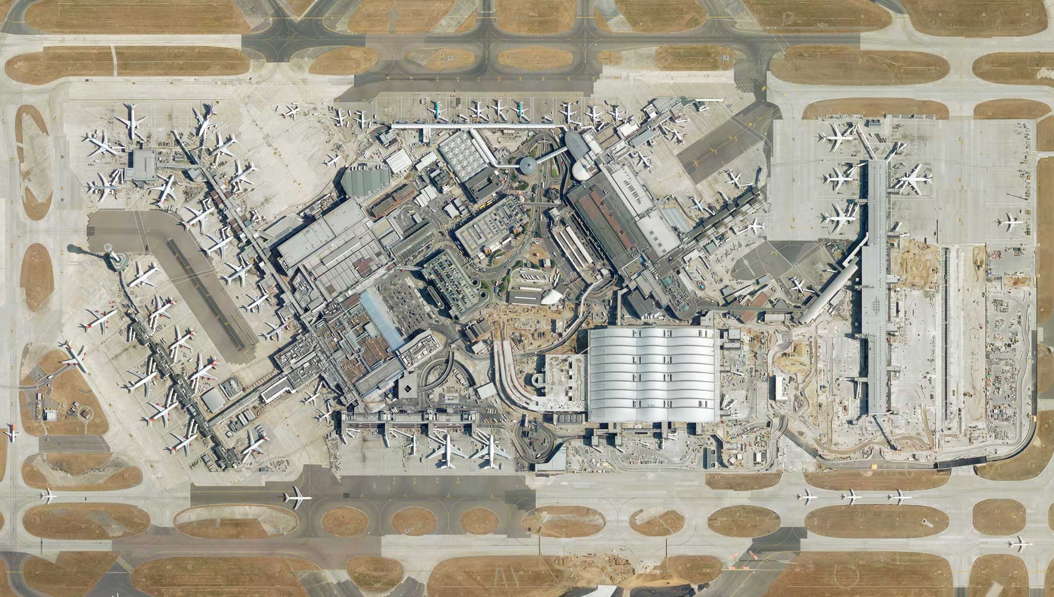 Design flaw: The so-called Central Area of Heathrow is an organism that has spread outwards, with built-in culs-de-sac that are anathema to airlines wanting high-efficiency operations