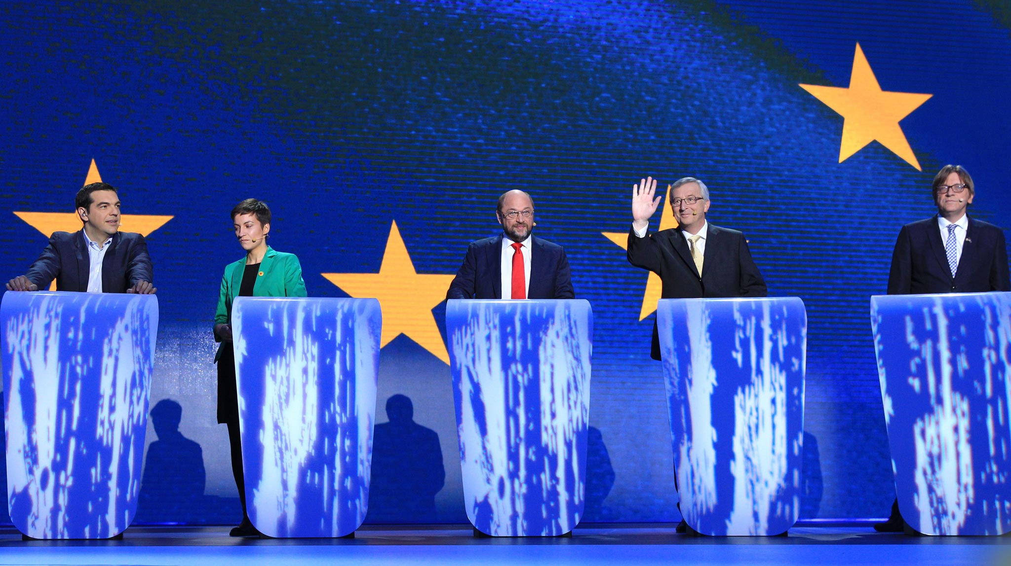 From left, Alexis Tsipras, Ska Keller, Martin Schulz,
Jean-Claude Juncker, and Guy Verhofstadt
