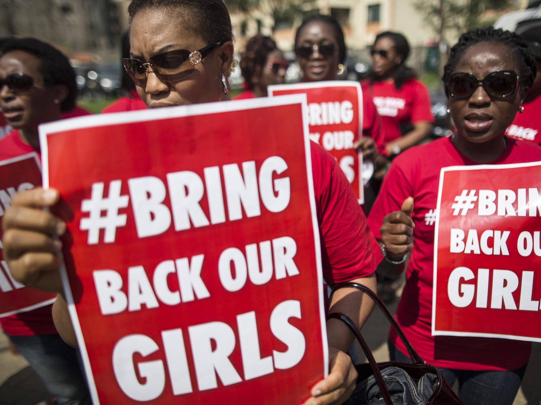 Nigeria schoolgirls kidnap: Anger as President Goodluck Jonathan snubs ...