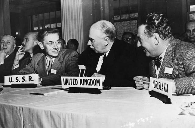 <p>John Maynard Keynes (centre) at the UN International Monetary Conference at Bretton Woods in July 1944</p>