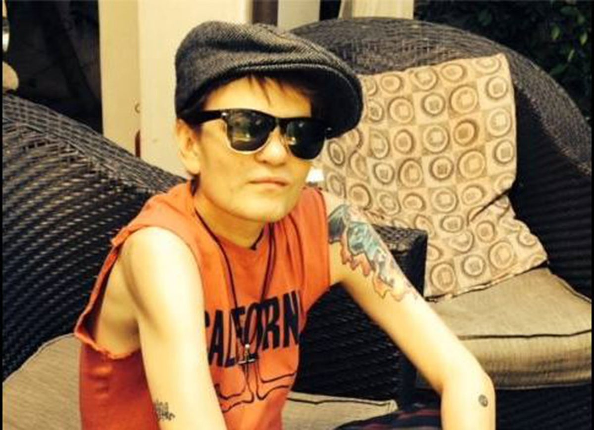 Deryck Whibley Sum 41 Frontman Still Re Learning To Walk Following Collapse From Alcohol Abuse The Independent The Independent