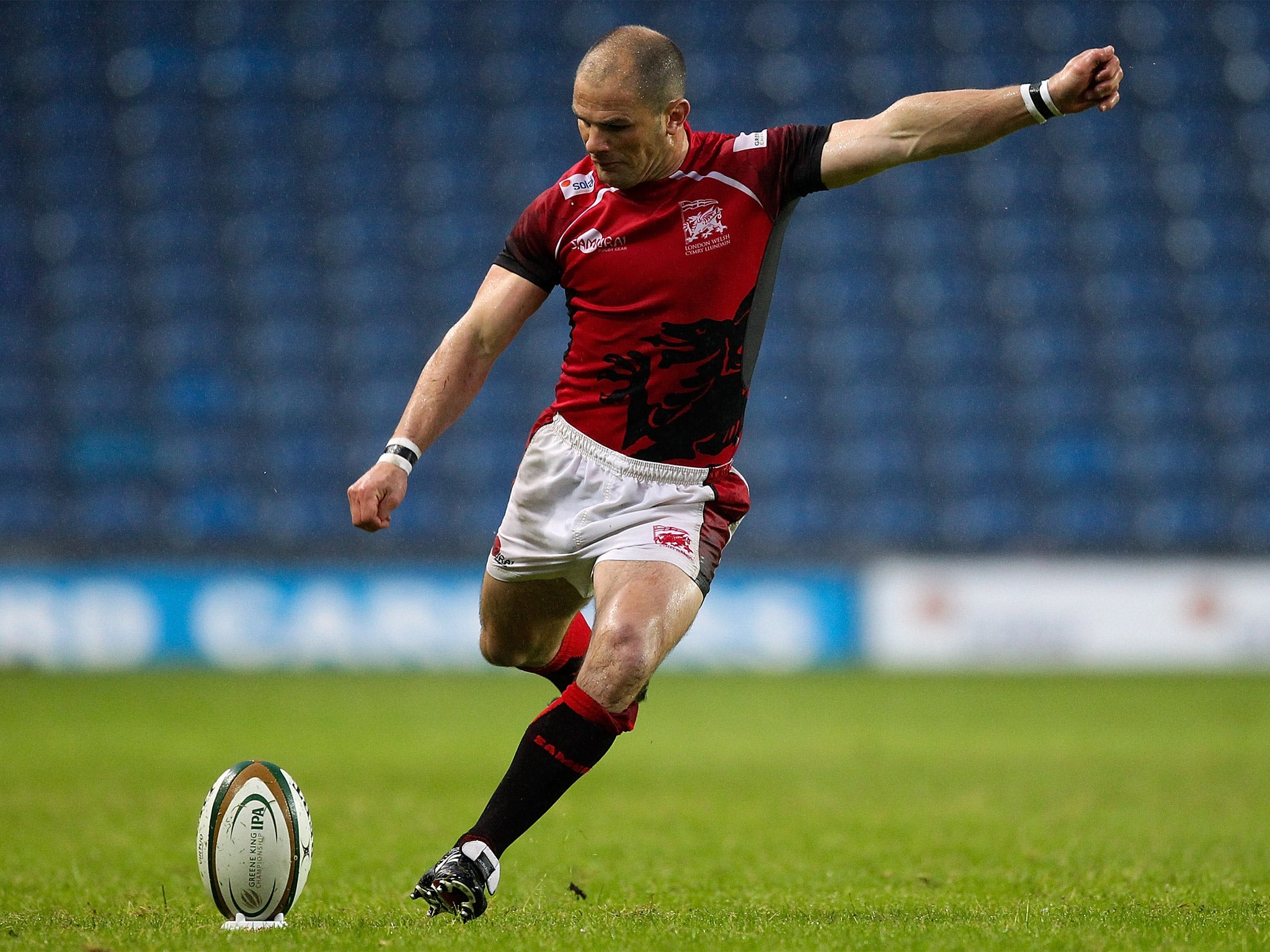 Gordon Ross converted all three tries and kicked two penalties for London Welsh