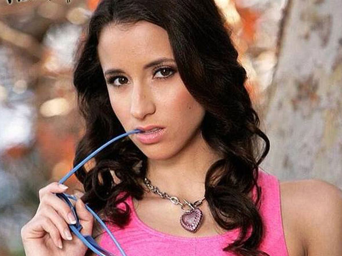 Porn Star Belle Knox Challenges Pakistan Censors After Twitter Accoun