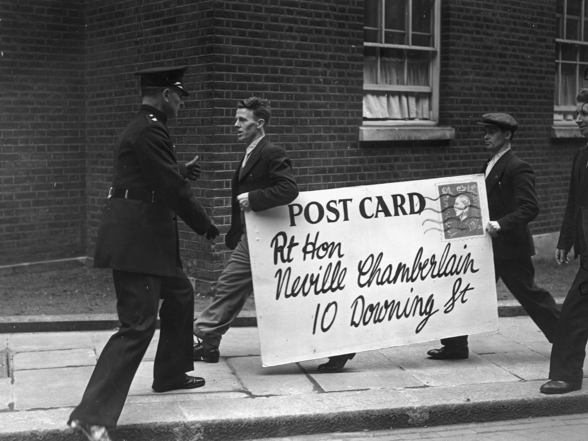 Writing wrongs: post card activism in action in 1939