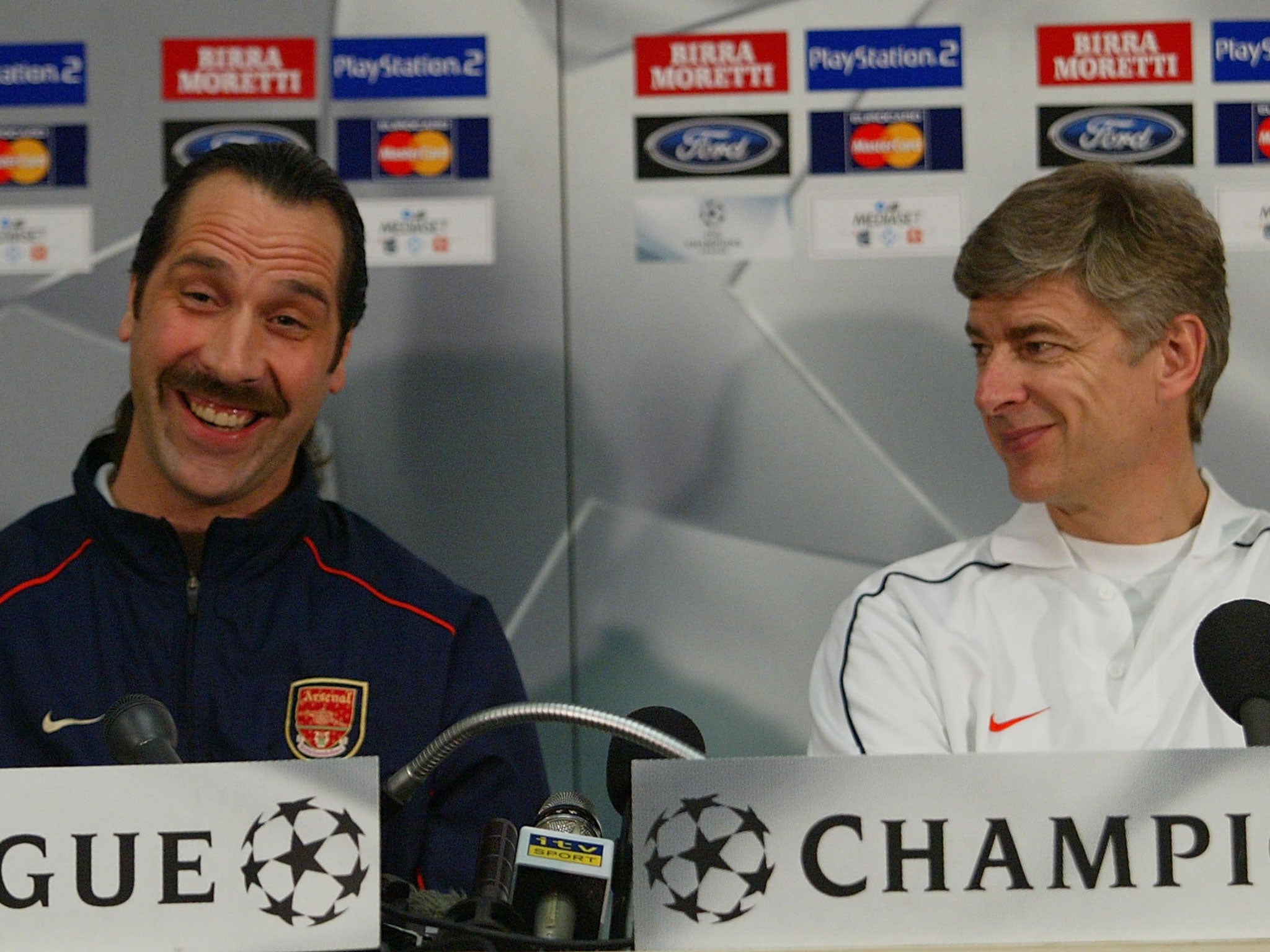 Arsenal manager Arsene Wenger and David Seaman at a press conference ahead of their Champions League match against Juventus at Delle Alpi Stadium, Turin