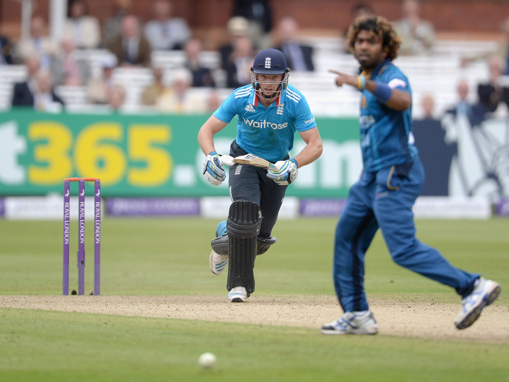 Jos Buttler of England on his way to a century during the 4th ODI match between England and Sri Lanka at Lord's