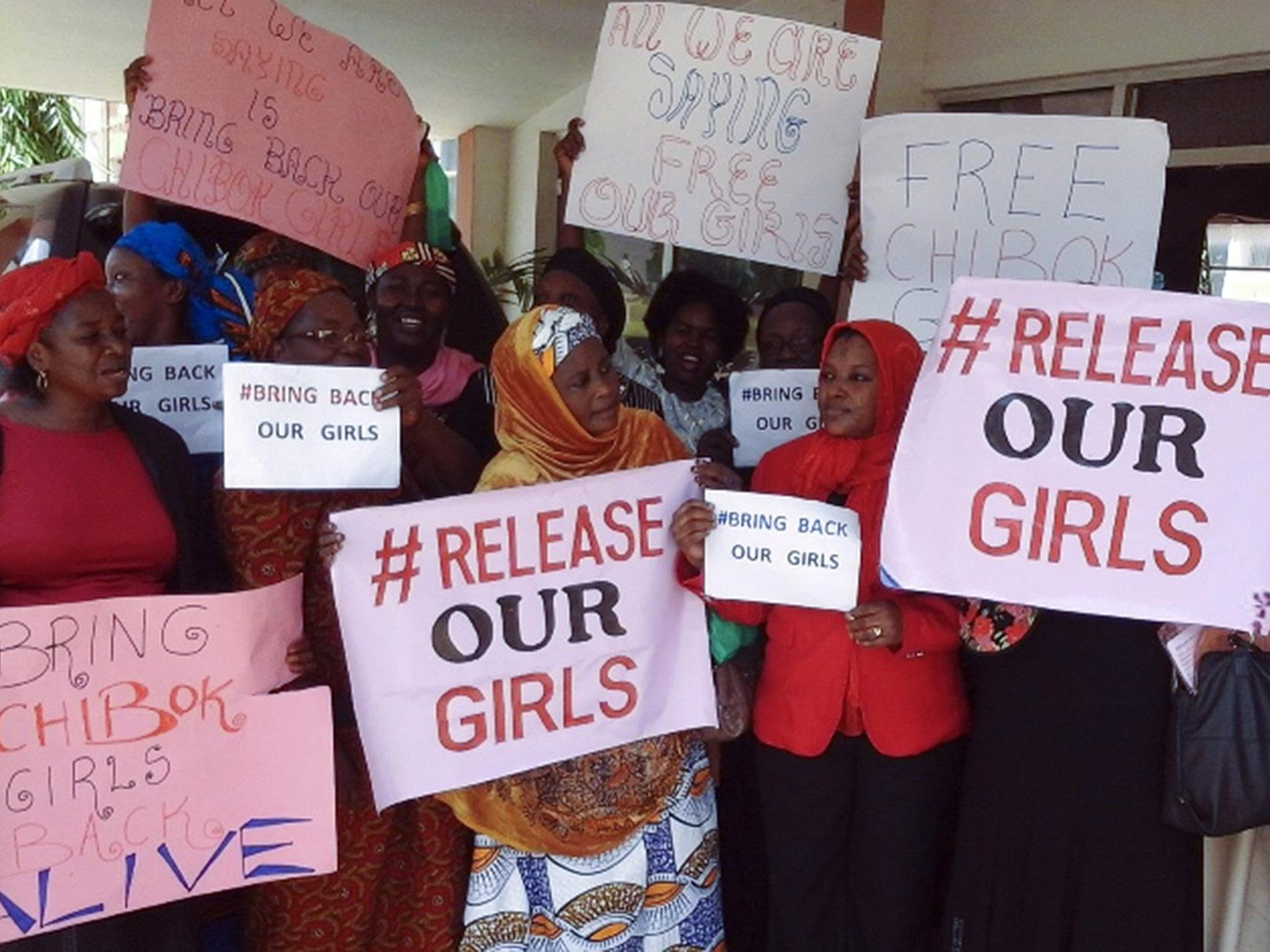 Teachers in Kaduna protest against the abduction of schoolgirls