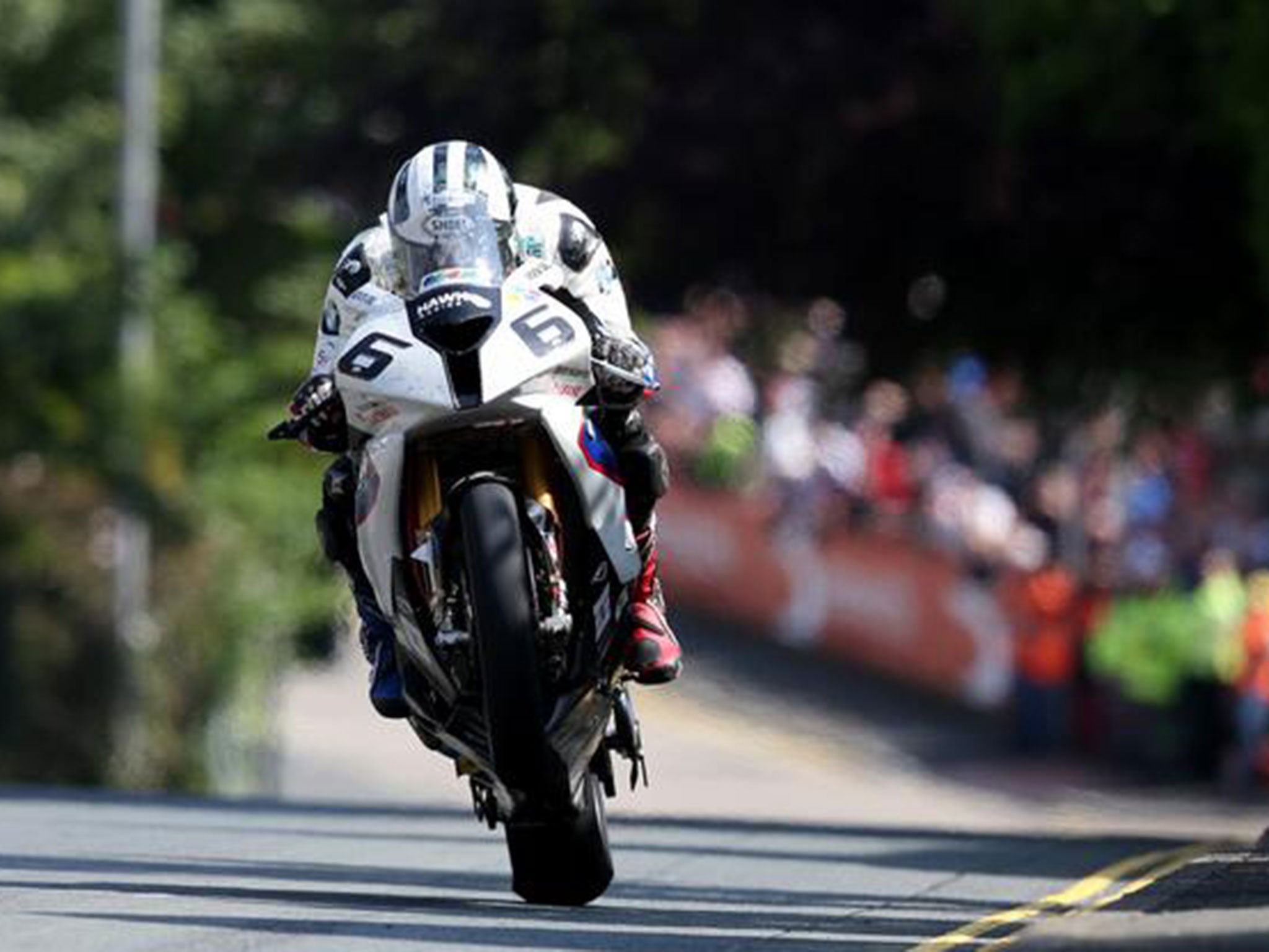 Michael Dunlop on his way to victory in the Isle of Man TT Senior race