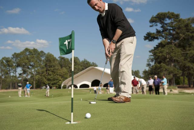 Paul Mahoney prepares for his fight with Pinehurst by taking to the undulating practice greens 