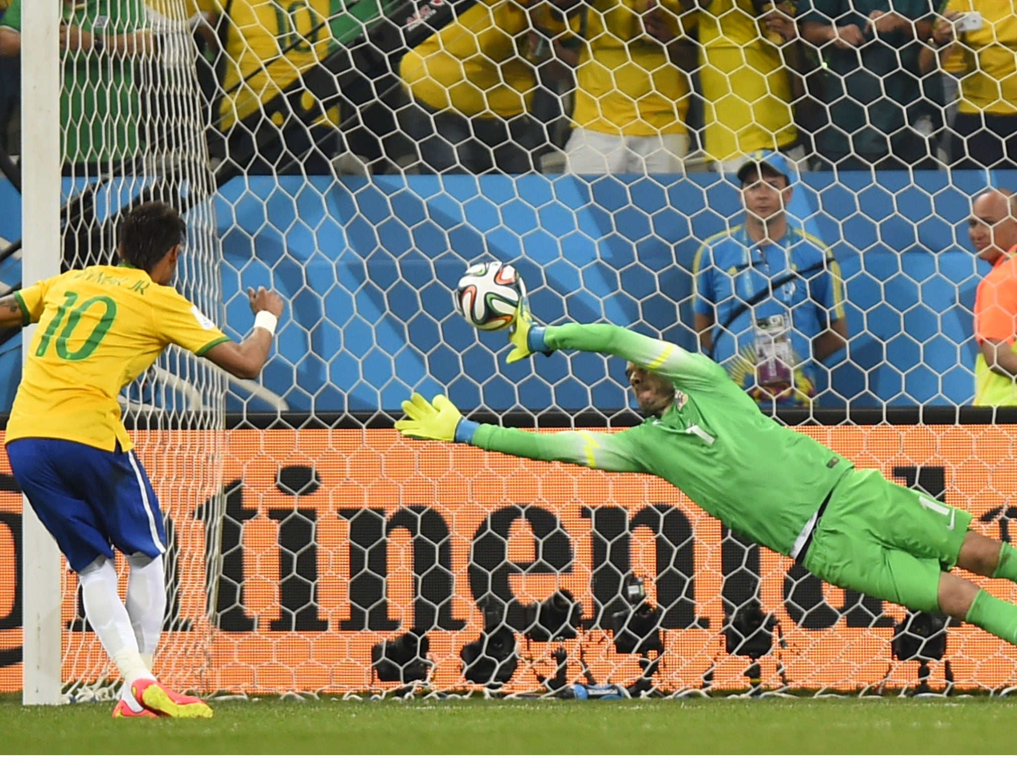Neymar scores from the spot to put Brazil 2-1 up