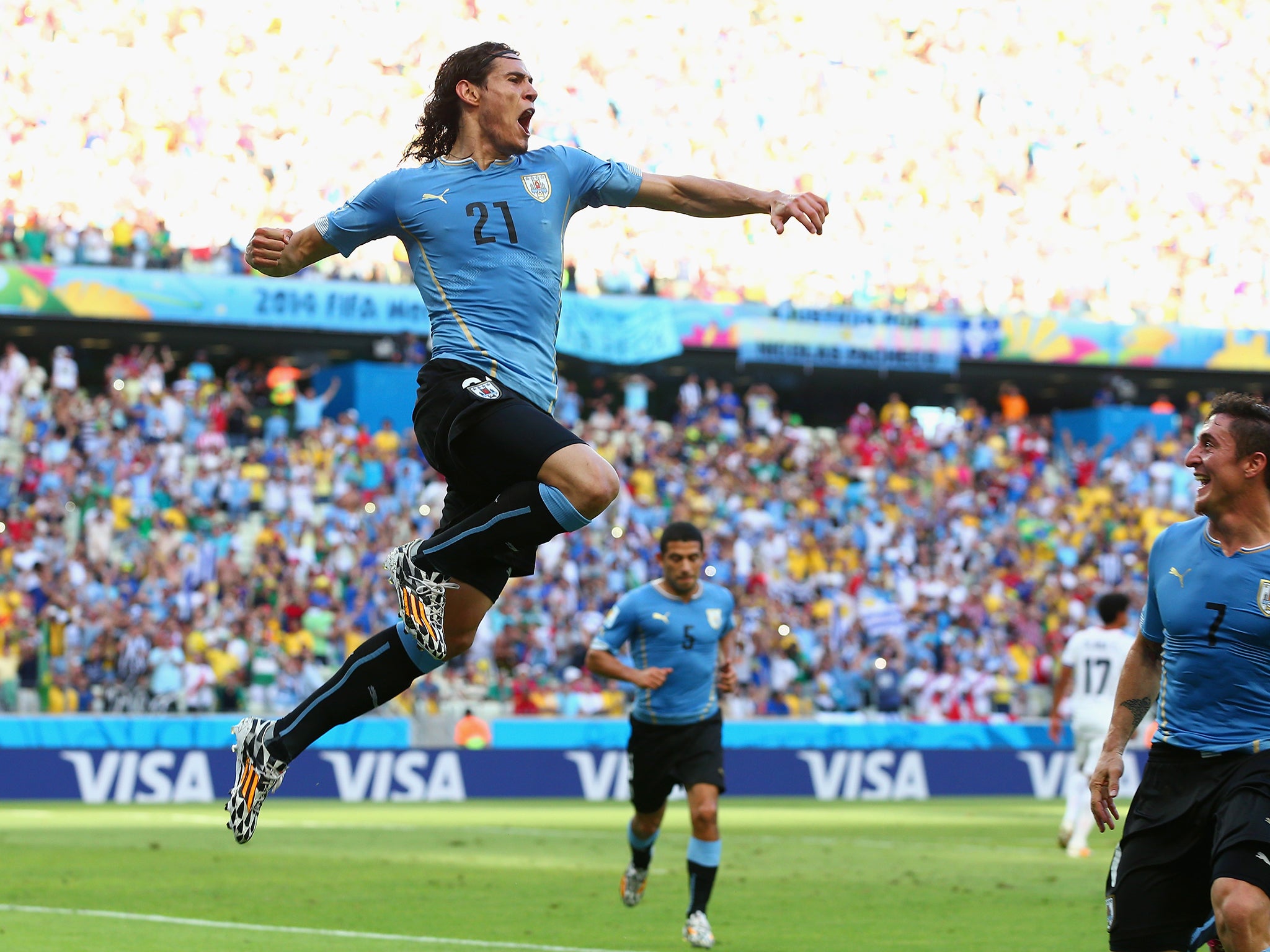 Liverpool have made an approach for Edinson Cavani, according to his agent