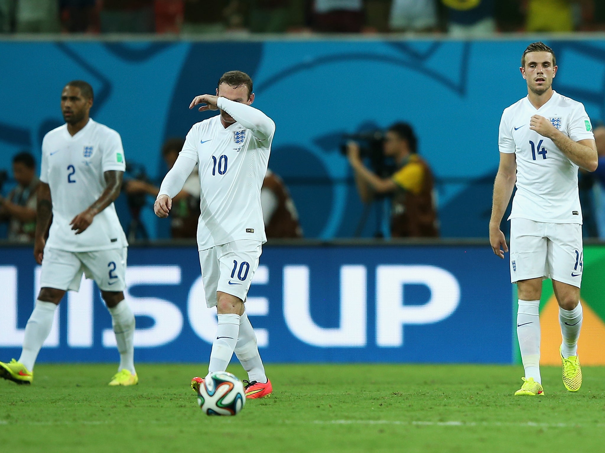 England look despondent after going behind