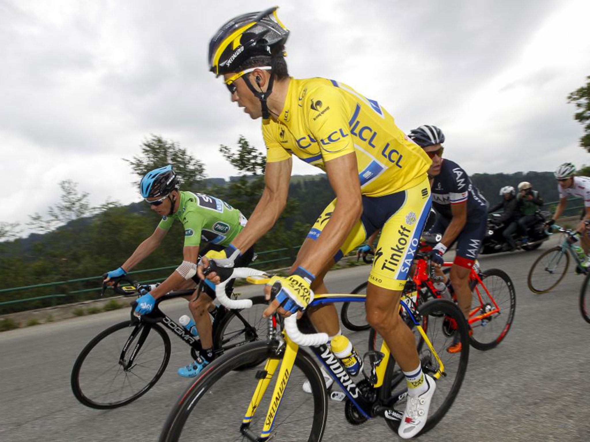 Alberto Contador (in the yellow) is tipped to pose the biggest threat to Froome(in green)