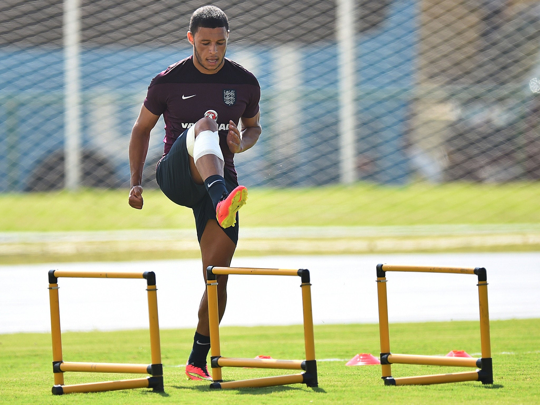 England's midfielder Alex Oxlade-Chamberlain takes part in a training session at the Urca military base in Rio de Janeiro on June 16, 2014.