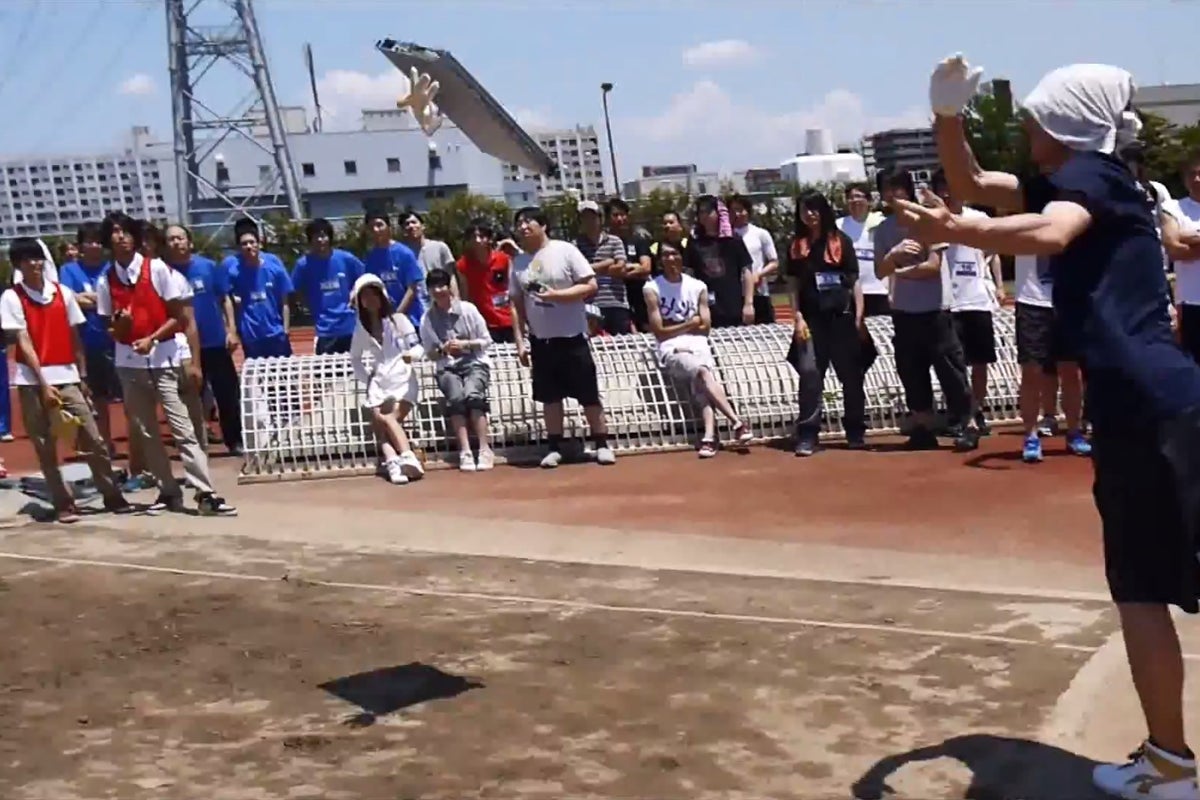 The 'server toss' is 2014's answer to the caber toss | The Independent ...