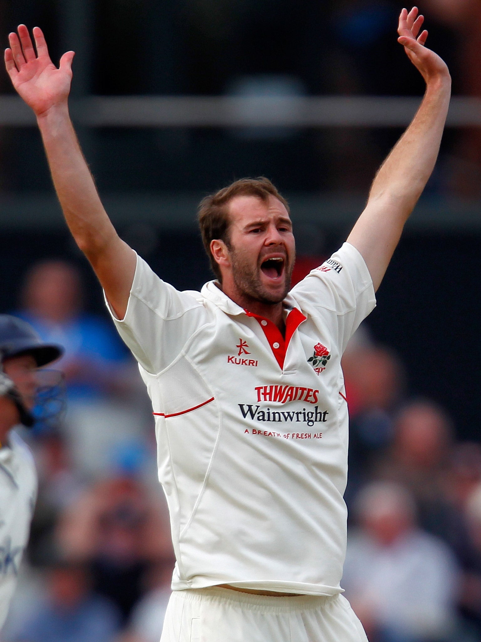 Tom Smith claimed another five wickets for Lancashire