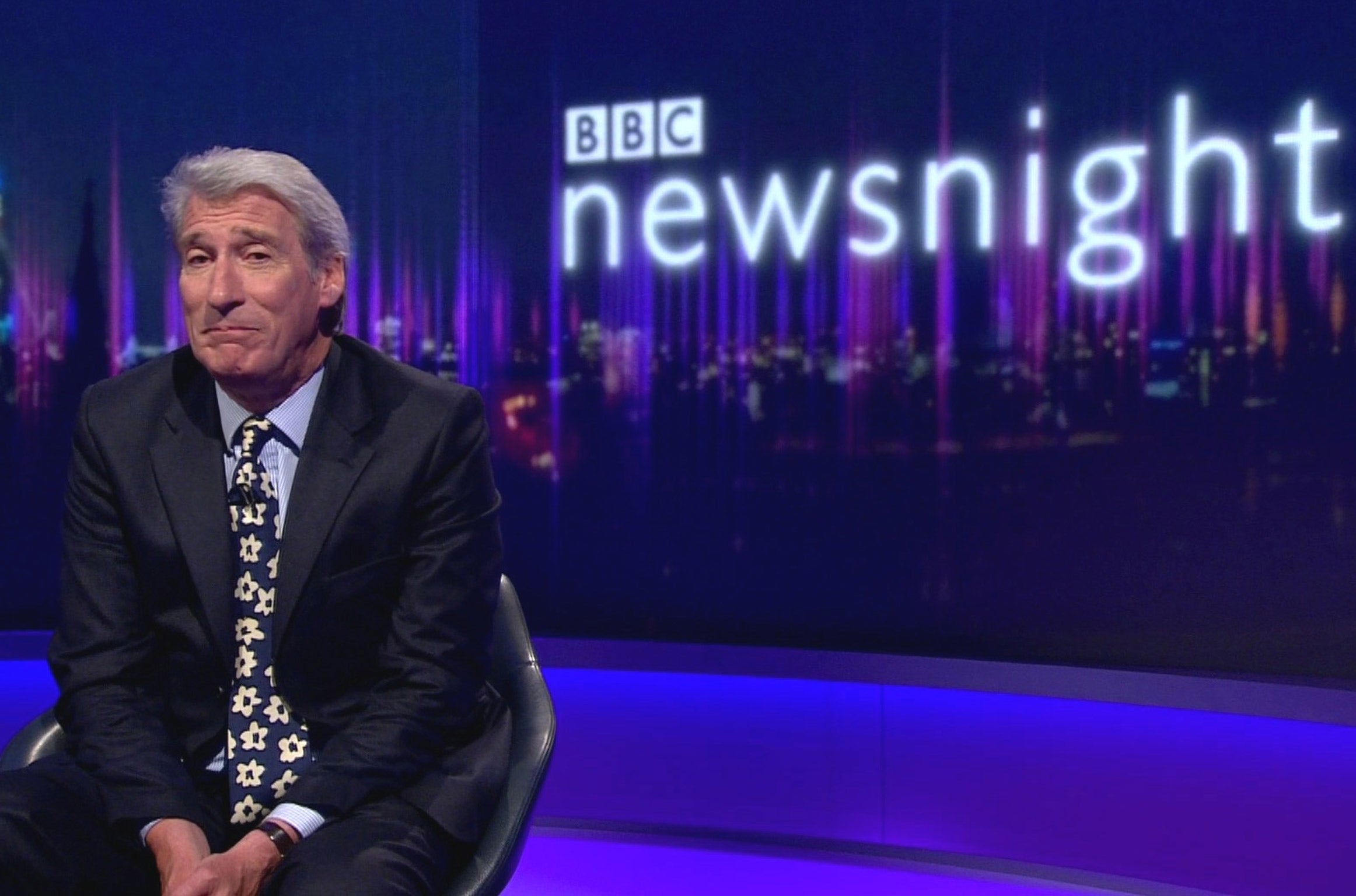 Jeremy Paxman signs off for the final time