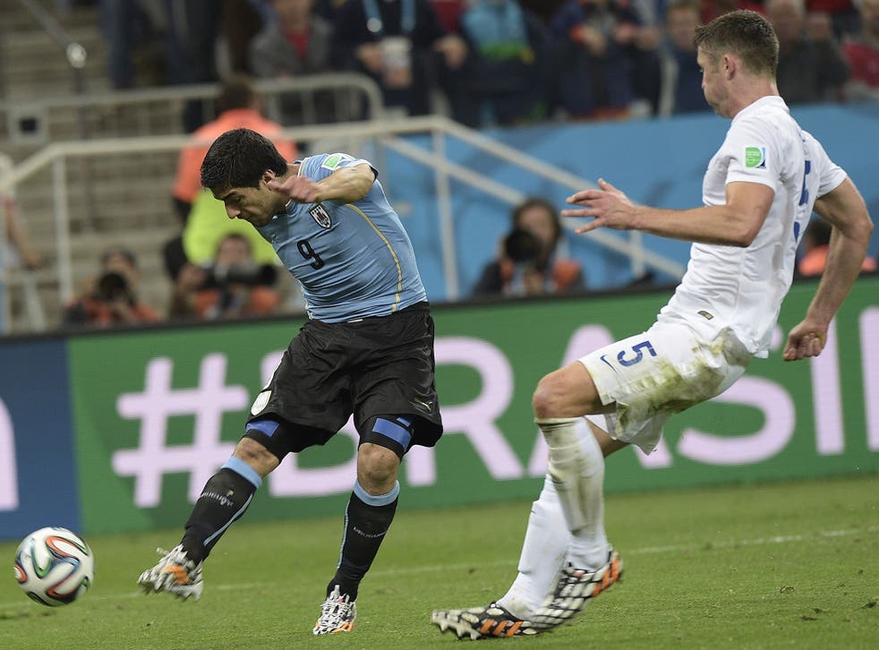 Suarez lashes home Uruguay's winner with just five minutes remaining
