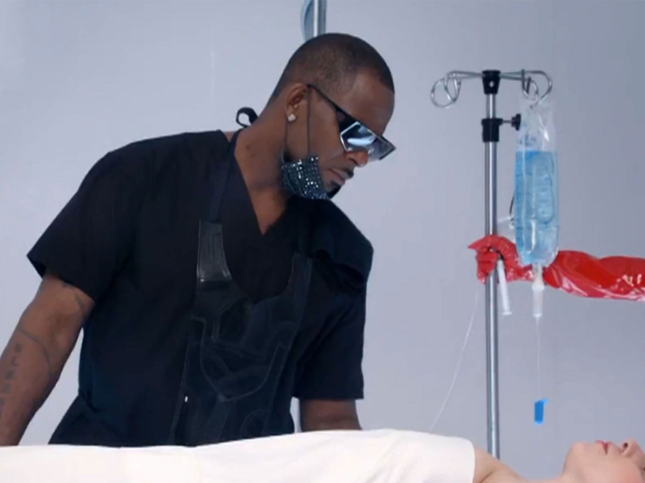 R Kelly is a predatory doctor in Lady Gaga's leaked music video