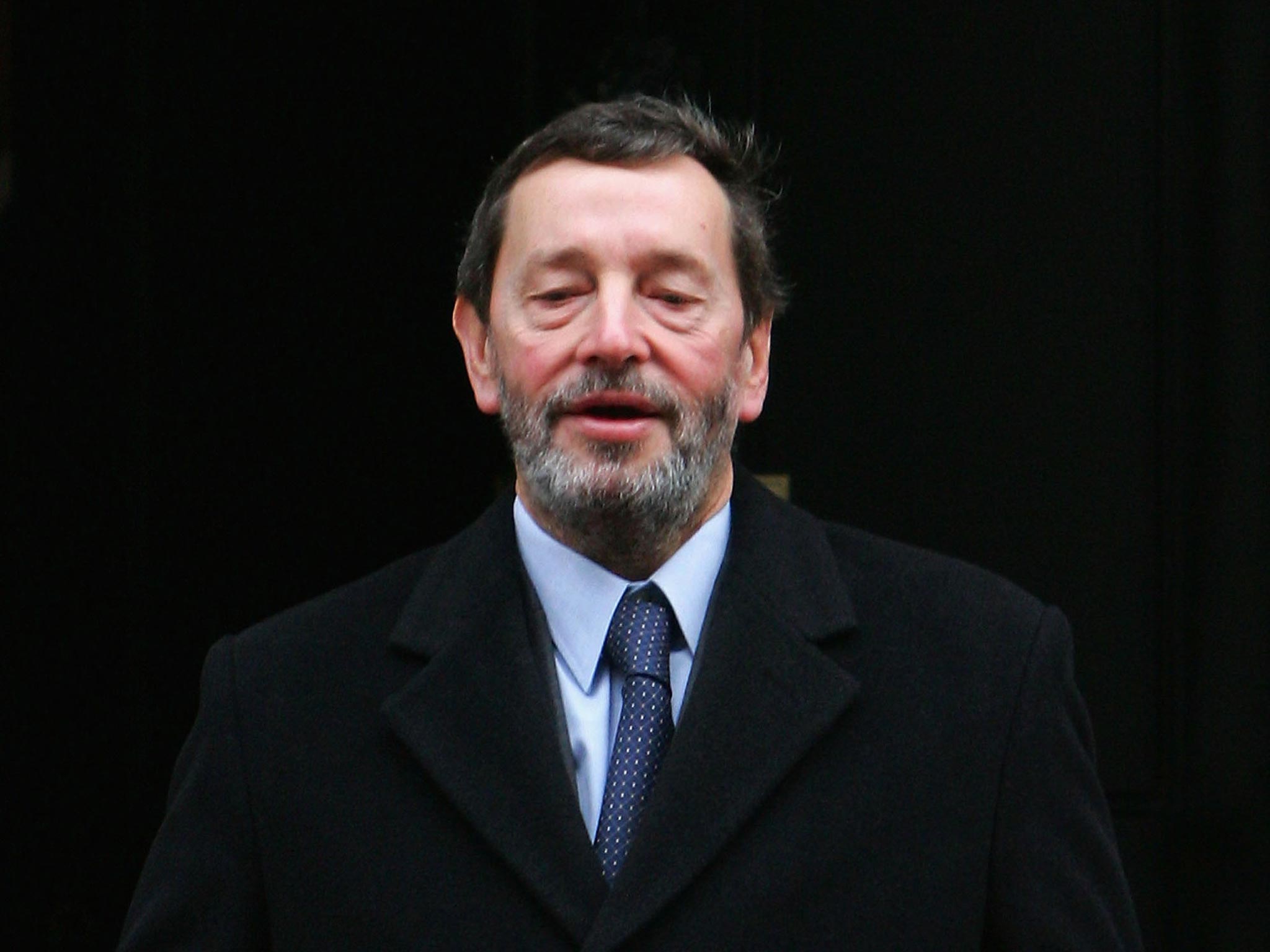Former home secretary David Blunkett is to stand down