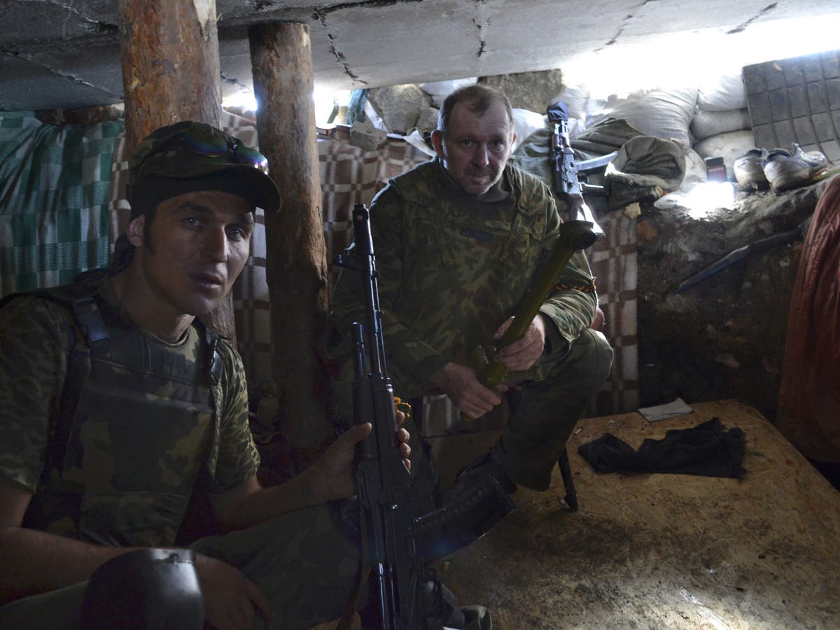 Ukraine crisis: Peace plan in tatters after weekend of violence from ...