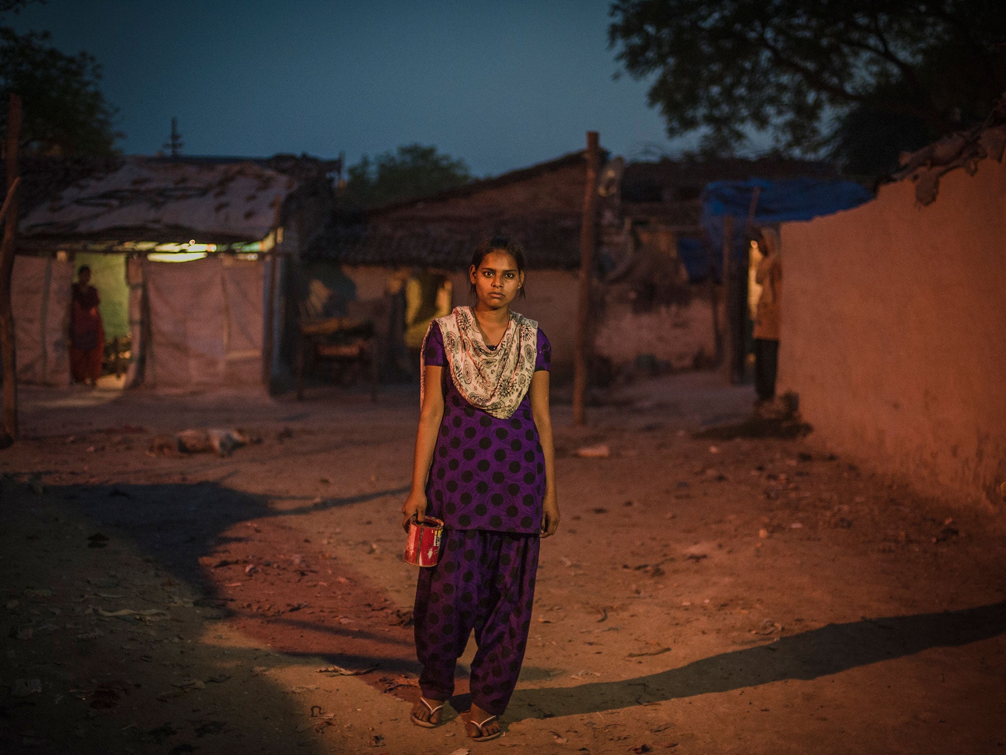 Some 300 girls and women in India still practise open defecation. Over half the country’s population, 800 million people, do not have access to a toilet that meets basic standards