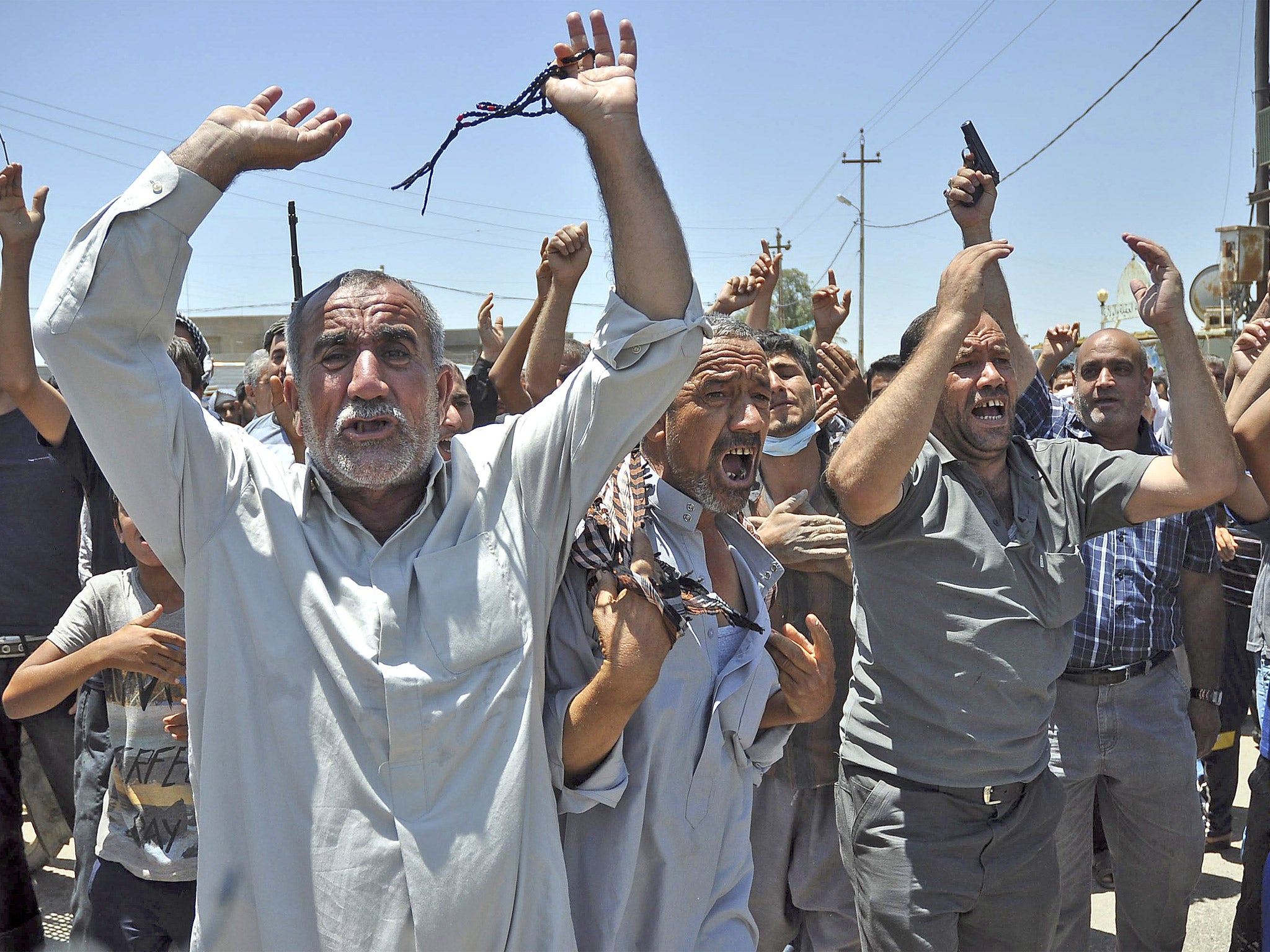 Iraq Crisis Villagers Sprayed With Bullets As They Fled Black Flags Of