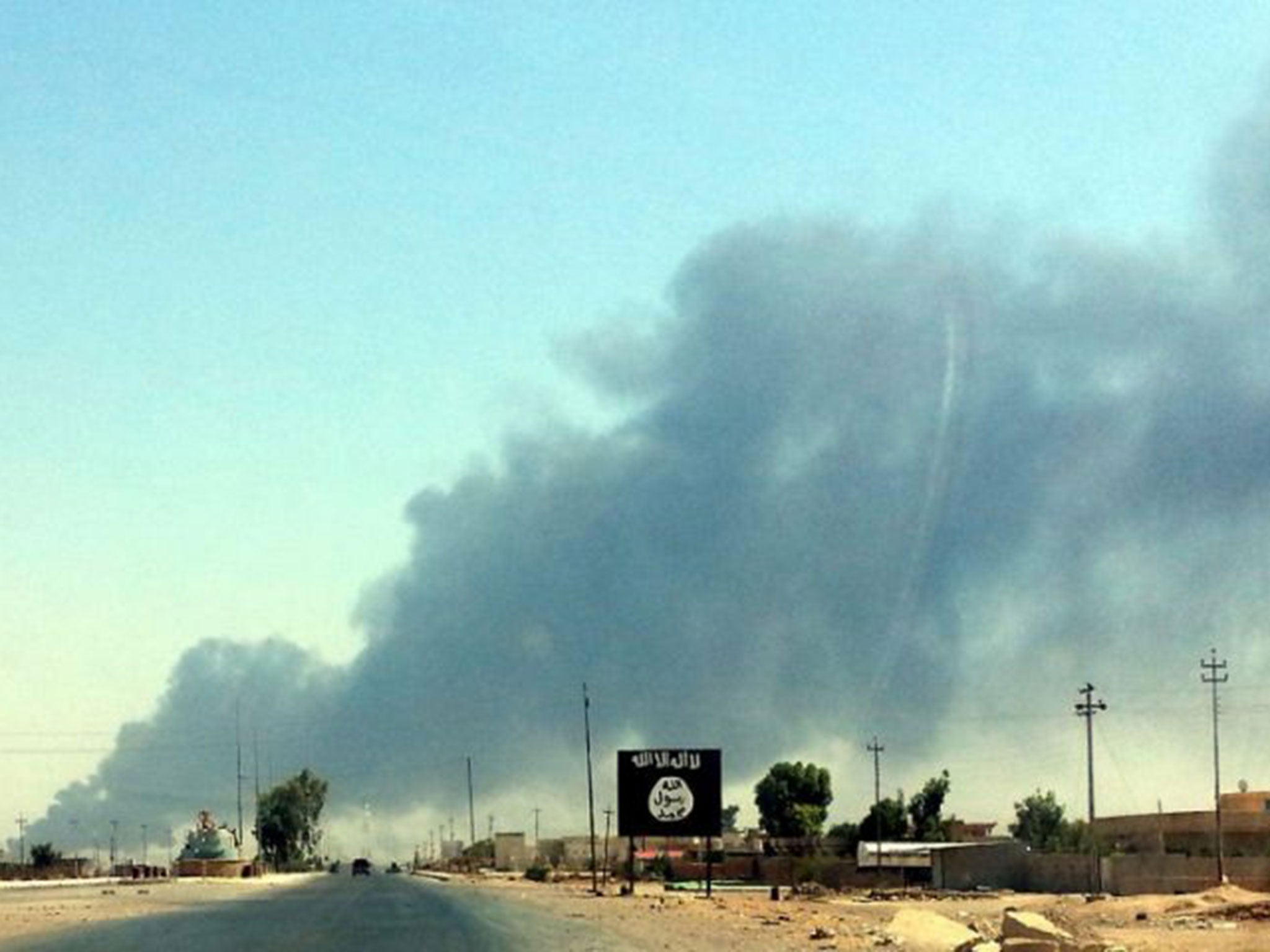 The refinery at Baiji has been the scene of intermittent fighting since Isis launched its attack against Iraqi government forces last week