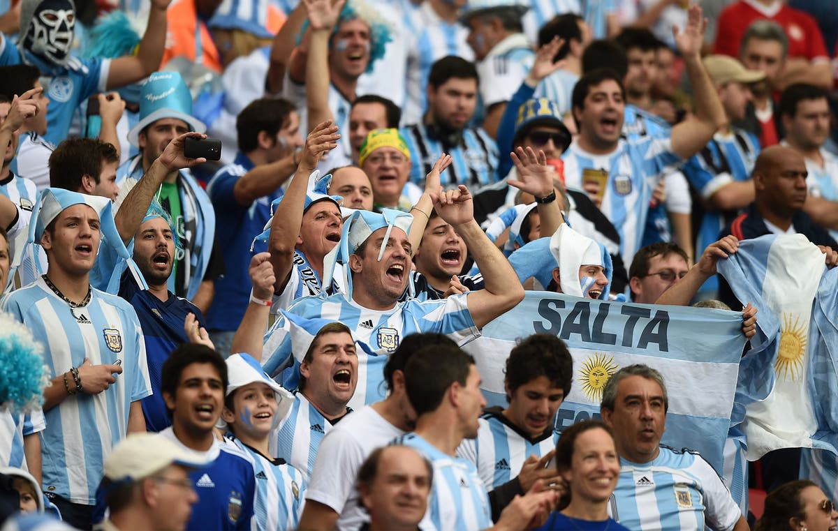 argentina soccer fans