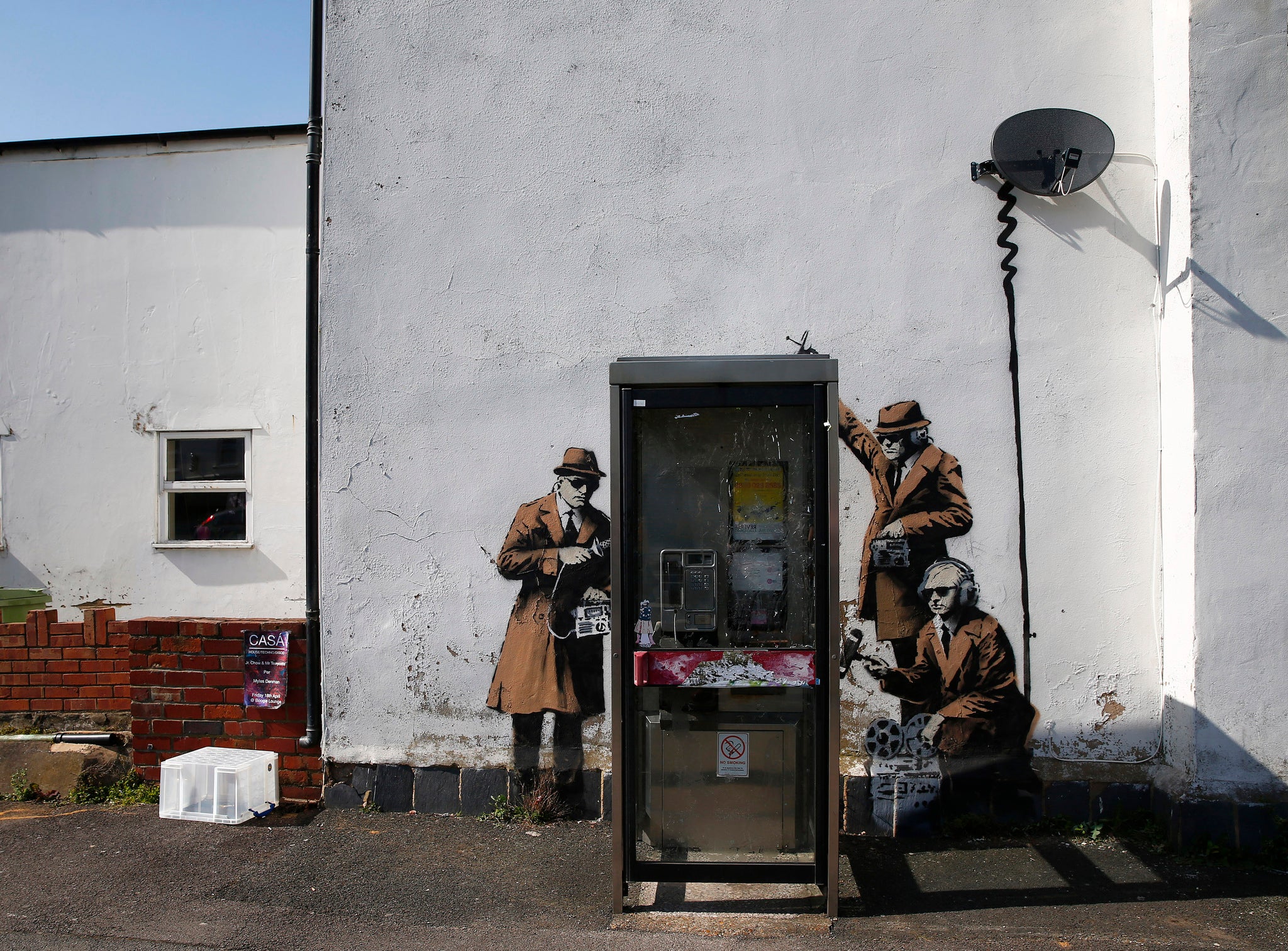 Banksy's mural in Cheltenham has been covered with scaffolding amid fears it's being removed