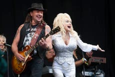 Dolly Parton's set 'biggest attraction since Rolling Stones' at Glastonbury 2014