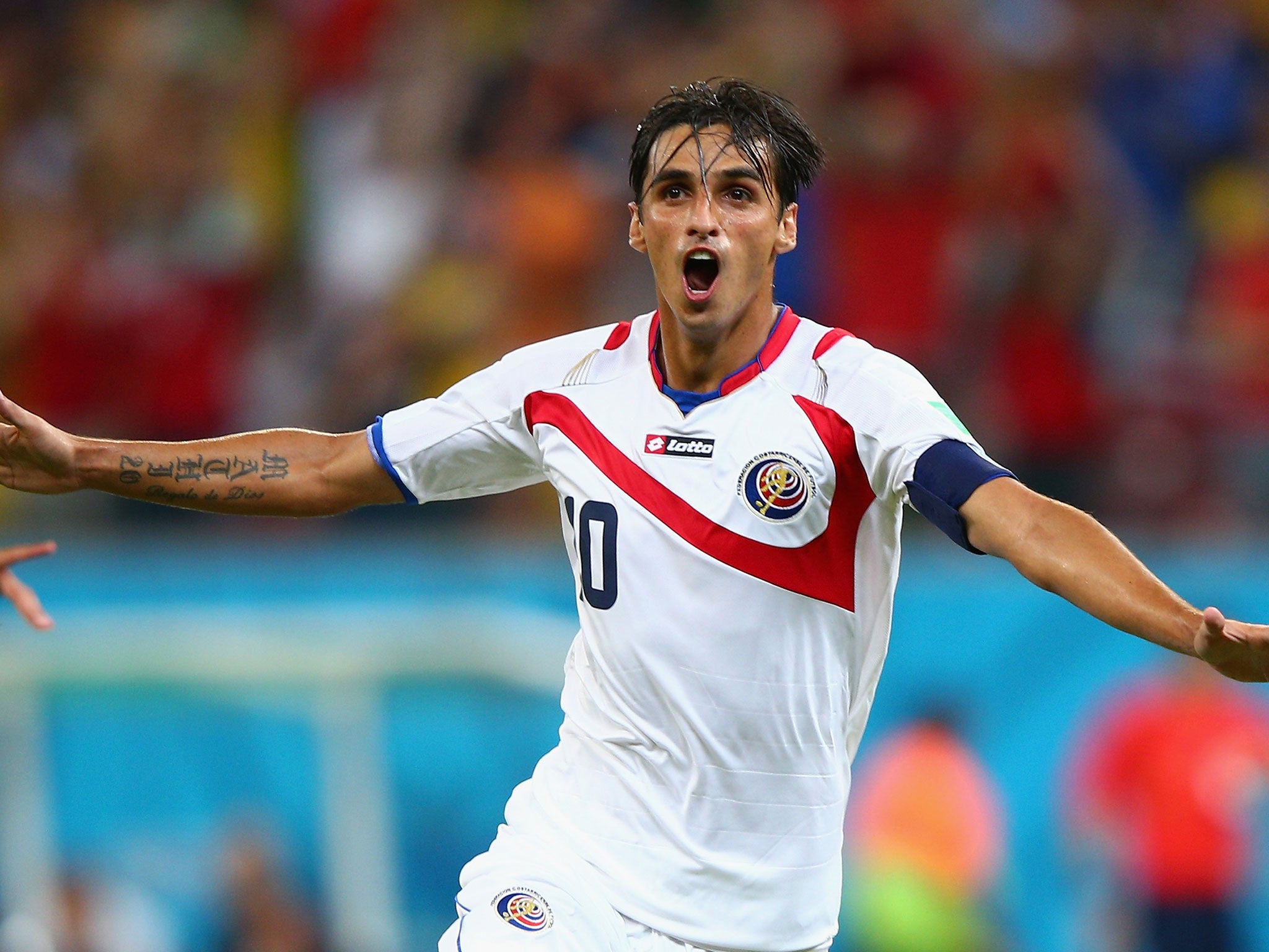 Bryan Ruiz celebrates after his goal for Costa Rica