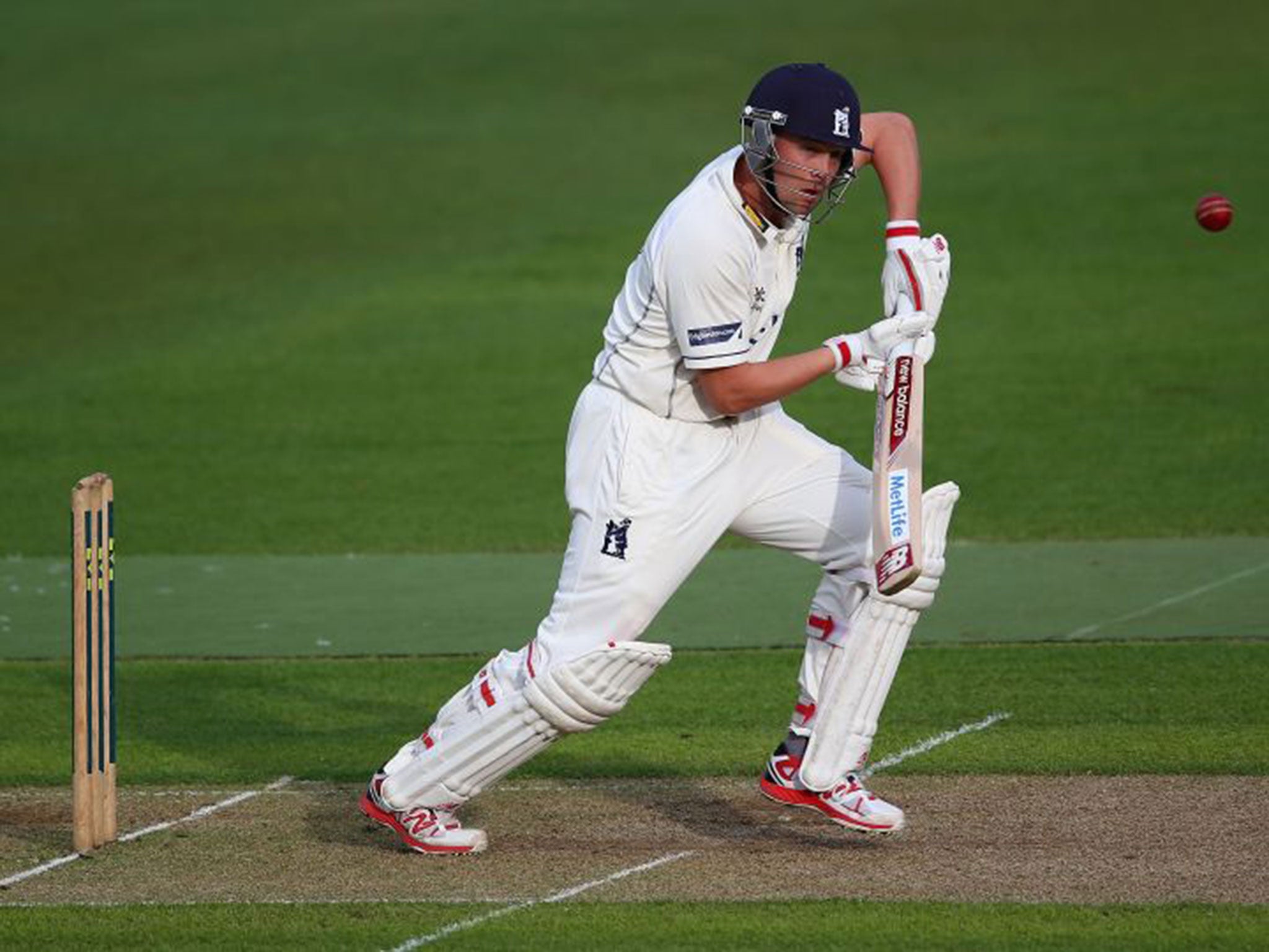 England batsman Jonathan Trott made 23 for Warwickshire on his return to action