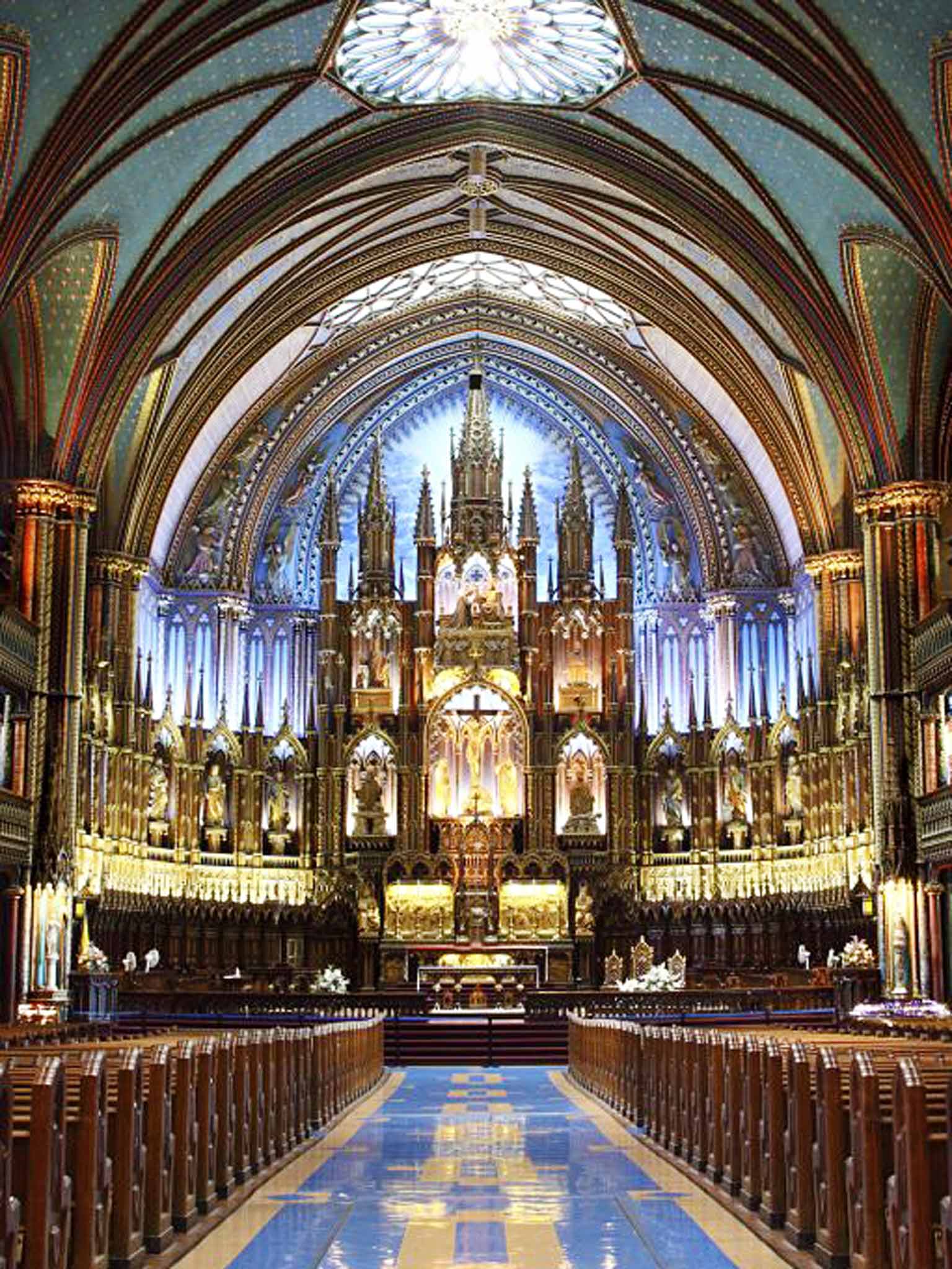 Altar ego: imposing Notre-Dame Basilica