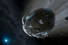 Asteroid narrowly scrapes past Earth
