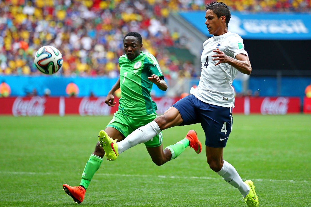 Raphael Varane latest: Chelsea and Manchester United on alert with Real ...