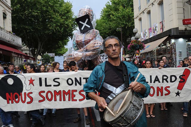 Actors and technicians on the march against changes made by Hollande