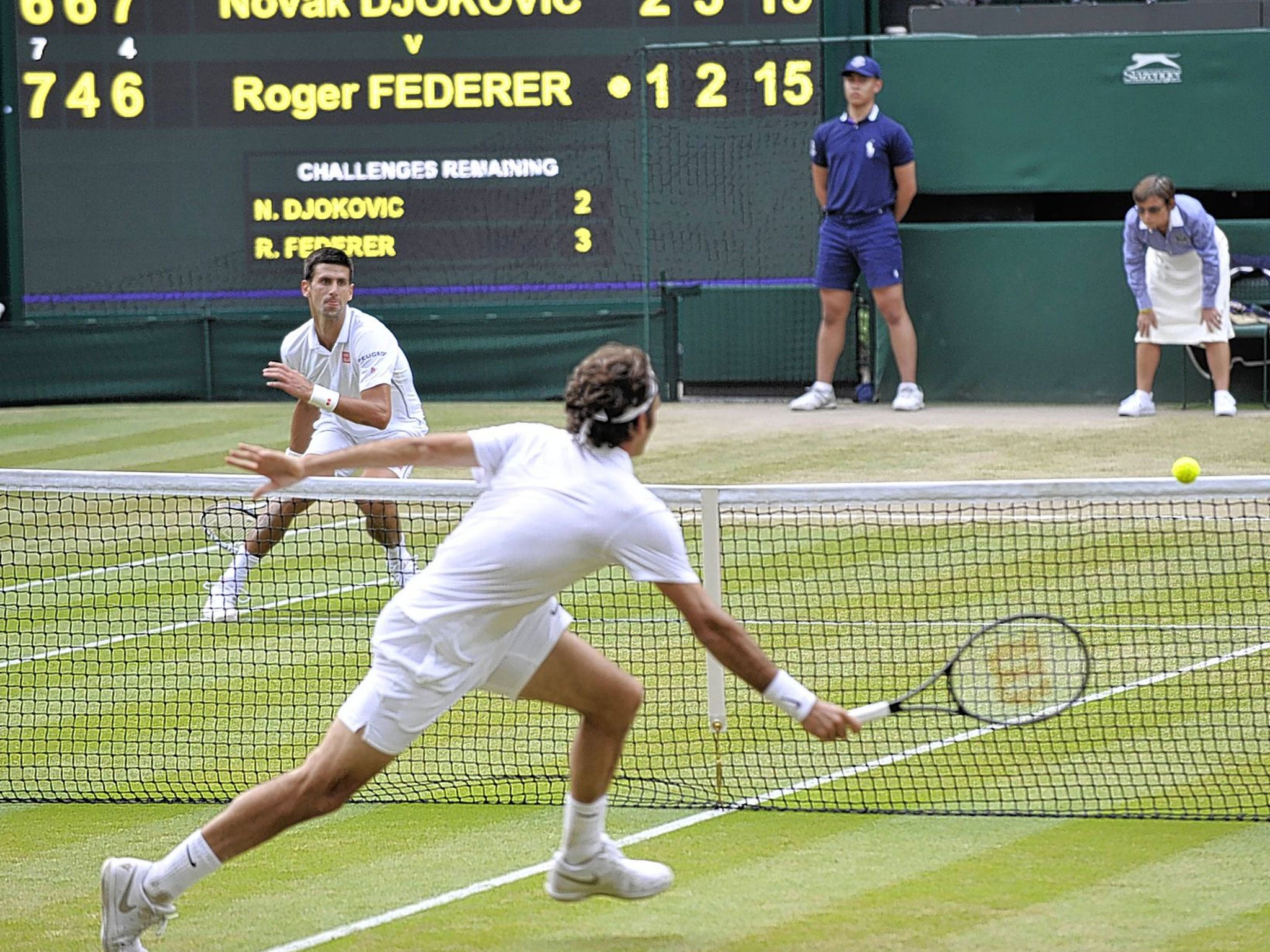 Roger Federer mixed his game up in the final