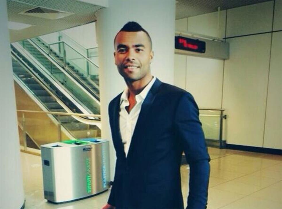 Ashley Cole arrives in Rome to complete his move to Roma