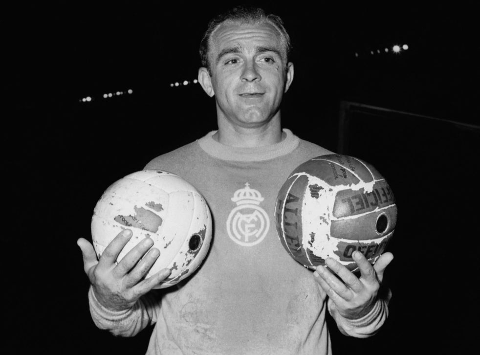 Alfredo Di Stefano dead Video of the football legend in action The