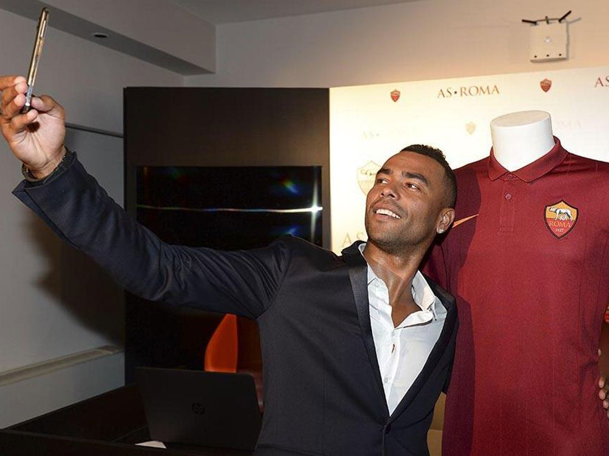 Ashley Cole has joined Roma after being released from his Chelsea contract