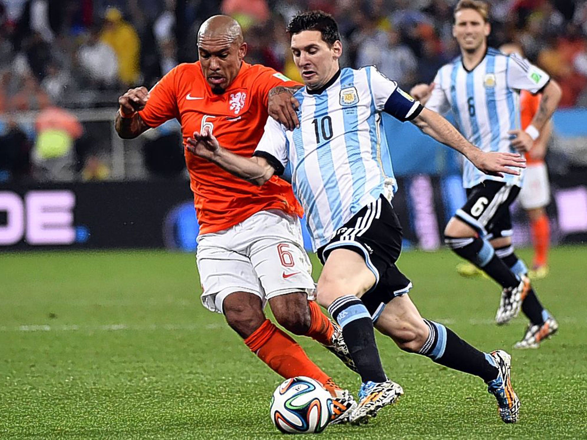 Netherlands vs Argentina comment World Cup 2014: Nigel de Jong sets