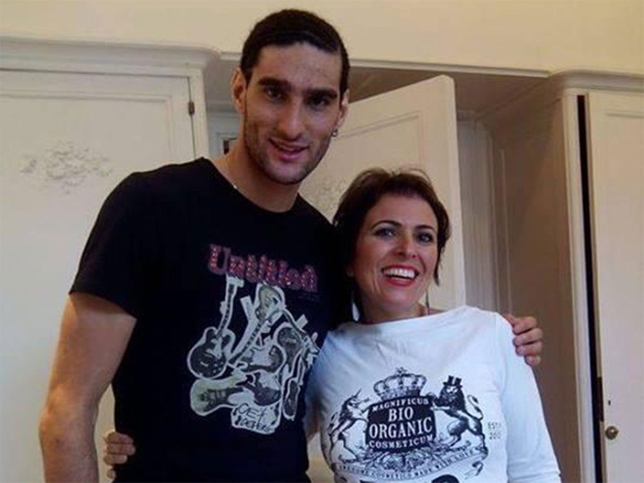Manchester United Marouane Fellaini has allegedly cut off his hair