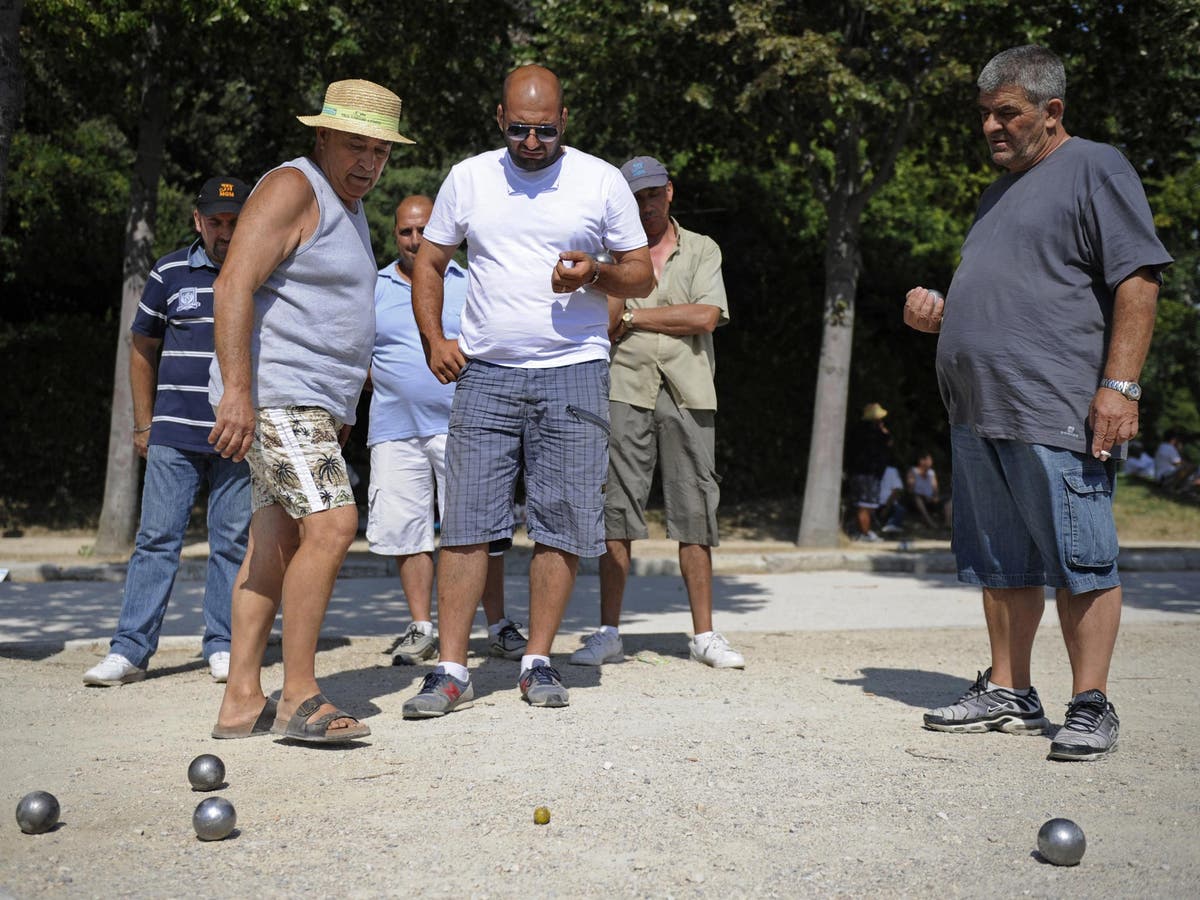 Leisure boules vs. competition boules – what's the difference?