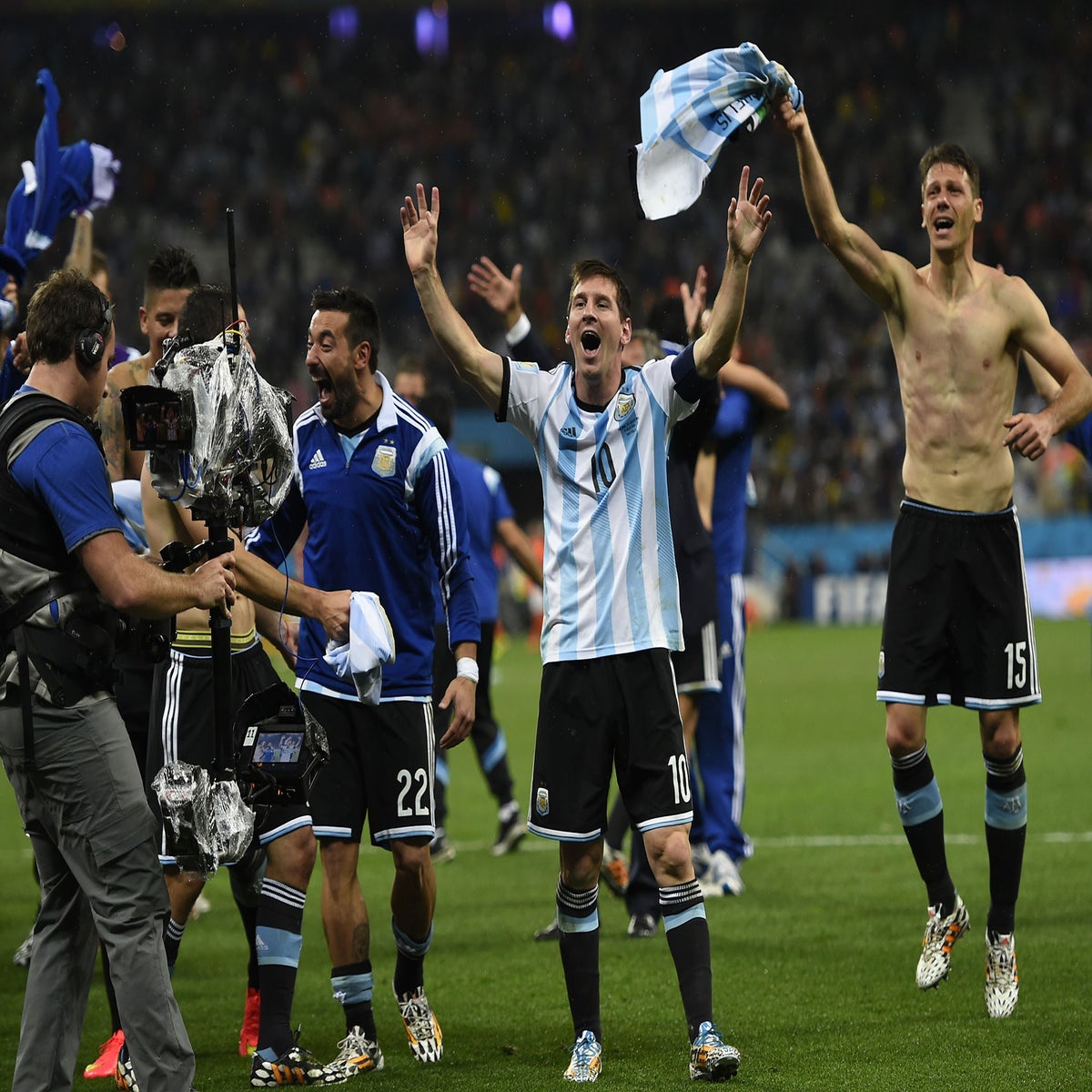 2014 World Cup: Messi's Two Goals Spark Argentina - The New York Times