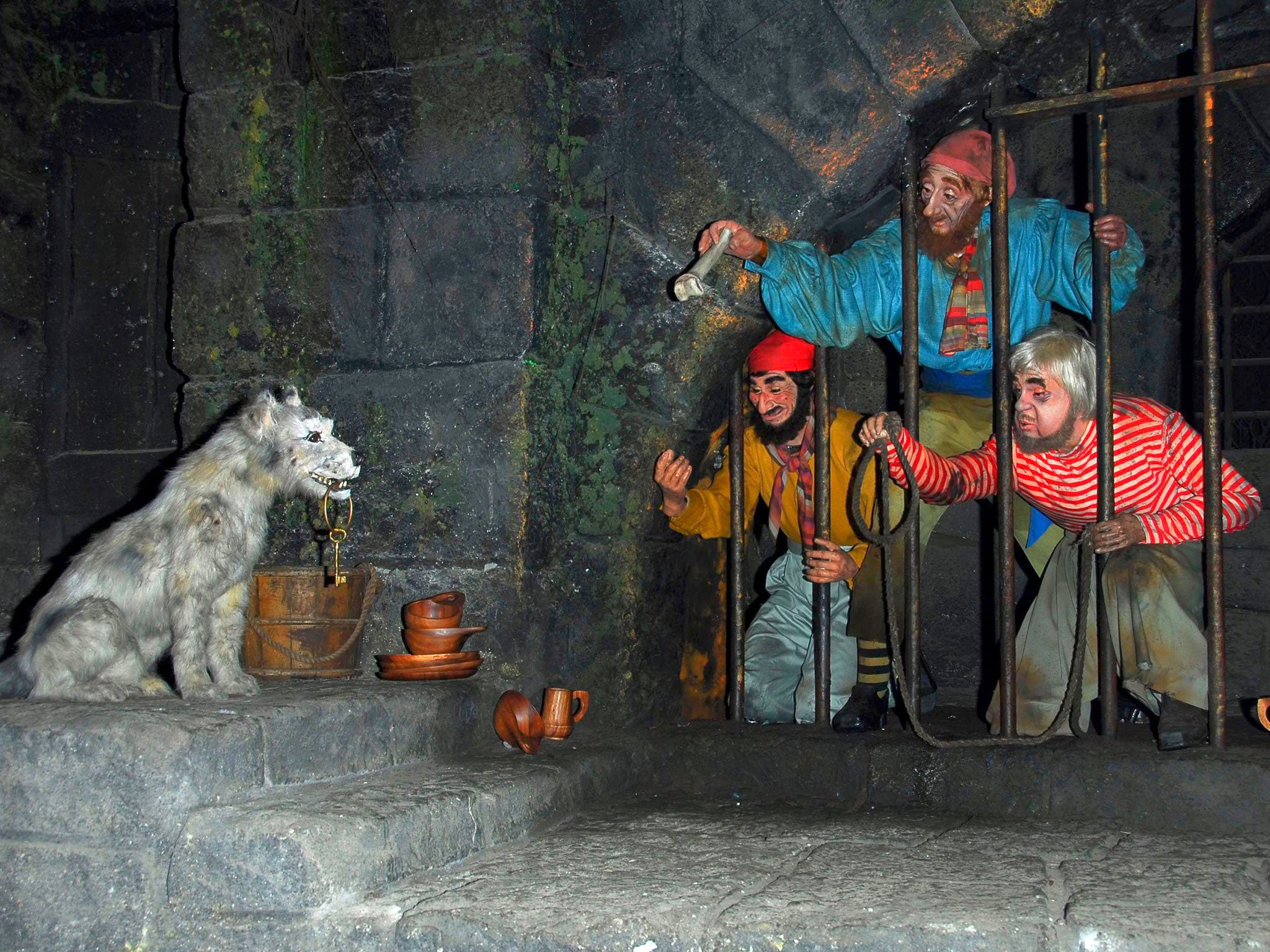 Figures seen on the Pirates of the Caribbean ride