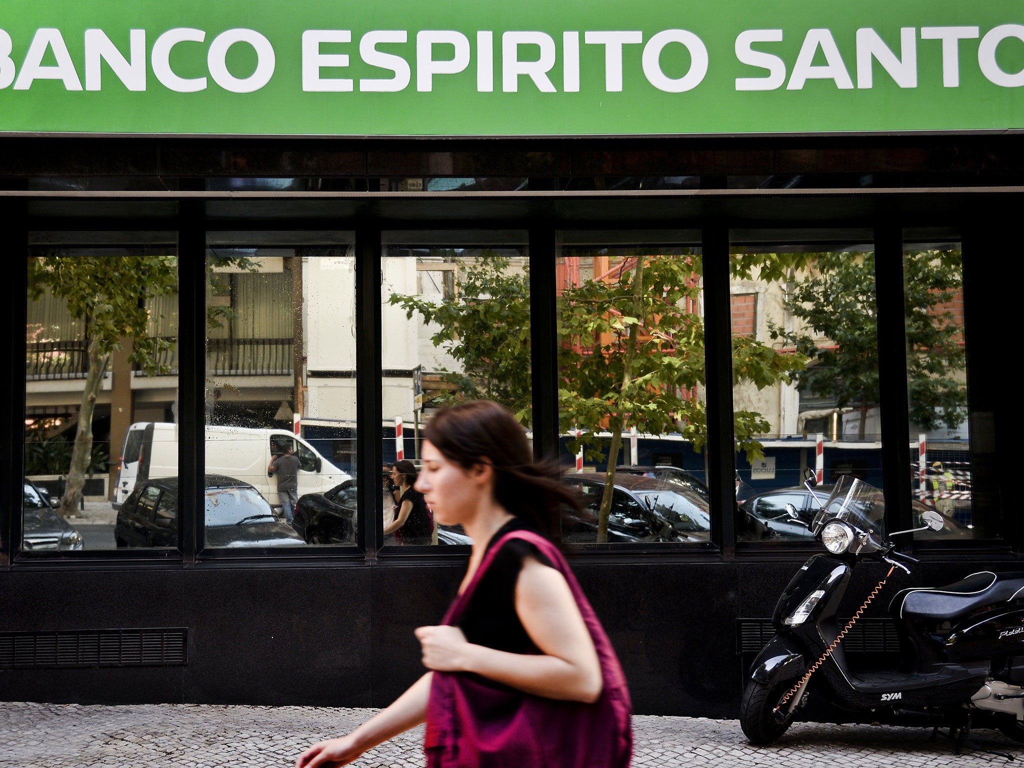 Fears over the health of Portugal's largest listed bank, Banco Espirito Santo, sent its shares into freefall thursday, shaking stock markets in Lisbon and across southern Europe.