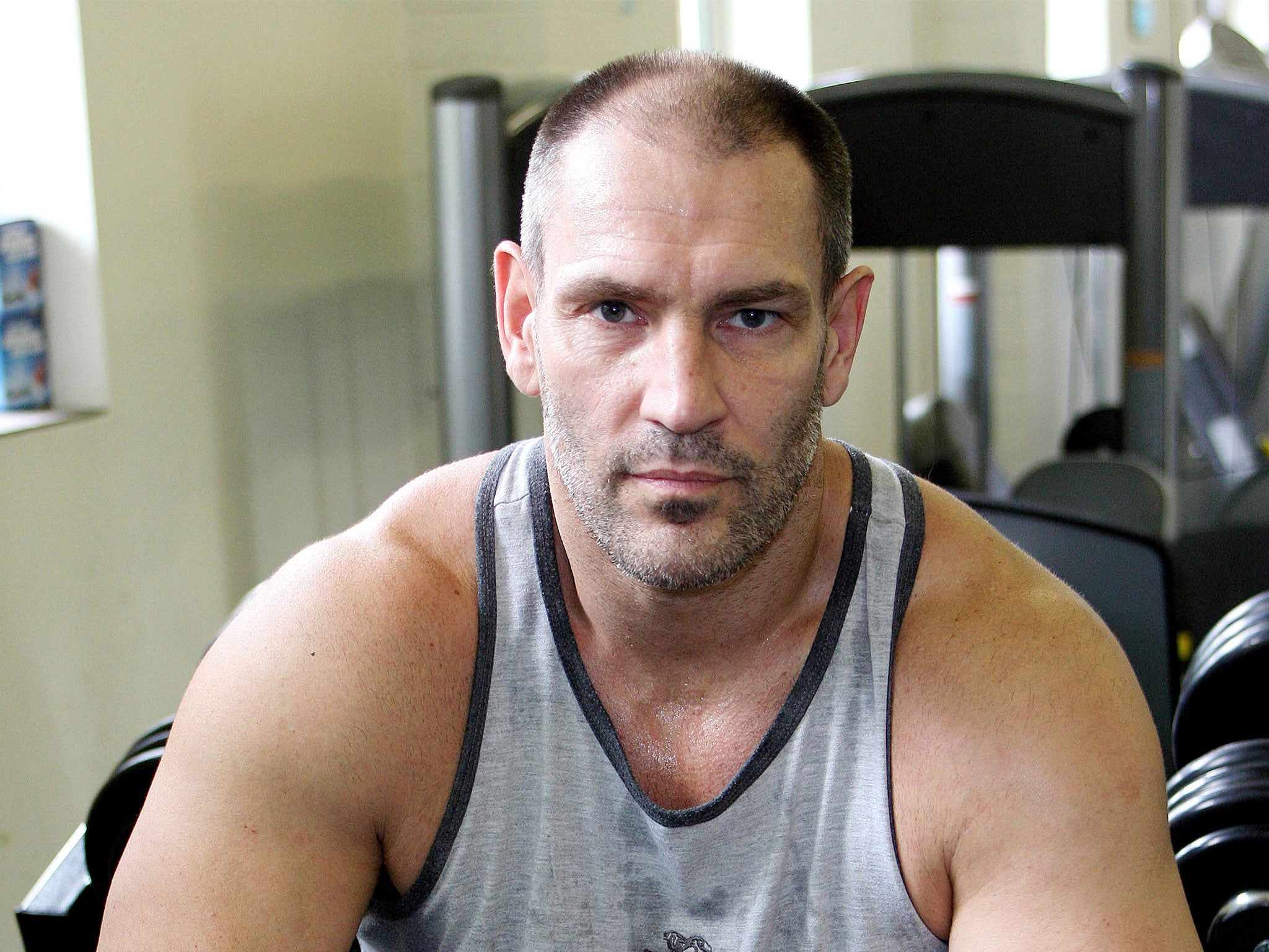 Dave Legeno pictured at the Moor Fitness Gym, Chesham, Buckinghamshire, Britain on 10 Aug 2009