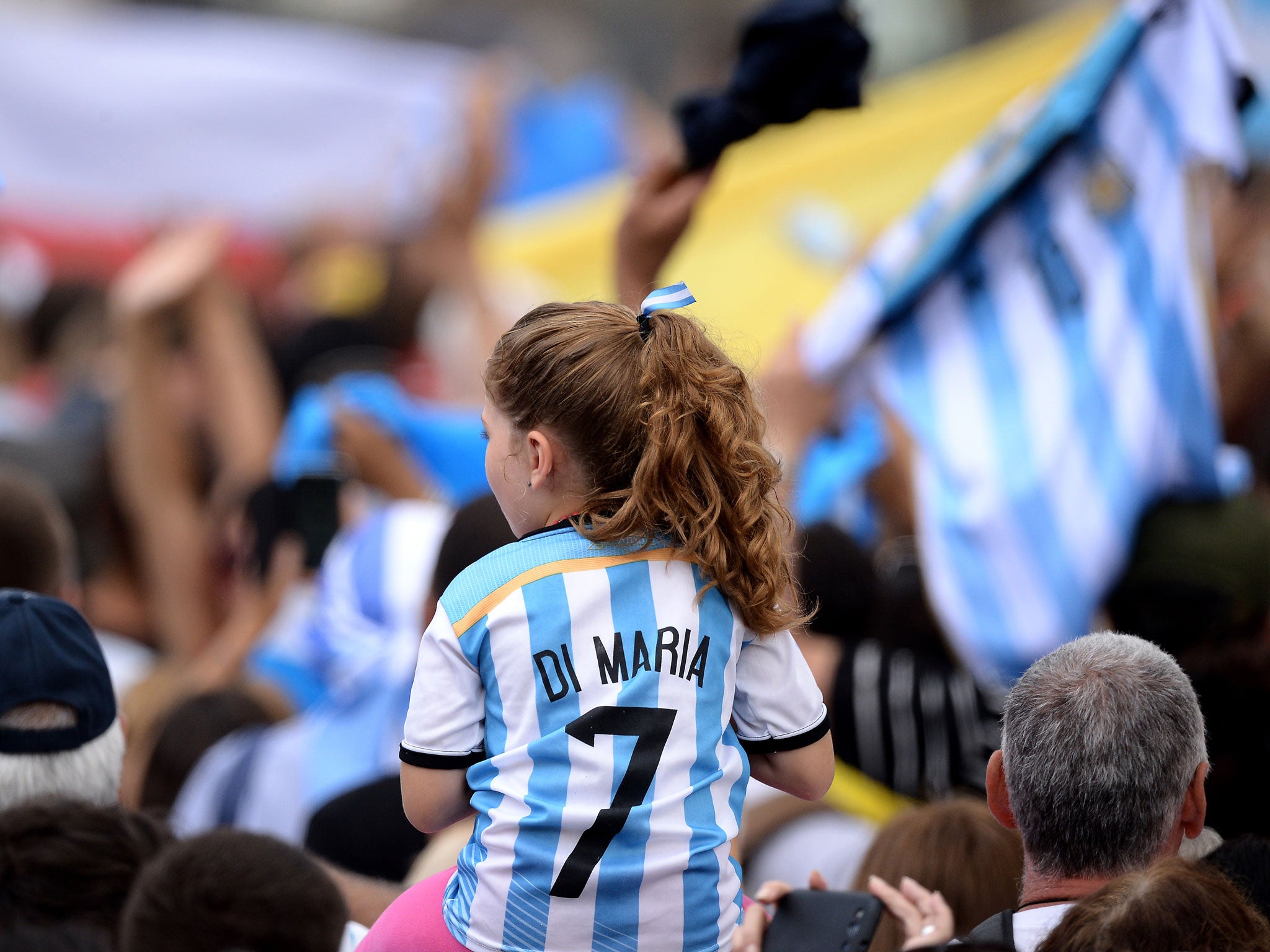 Argentina fans waiting for the Pope in the Vatican